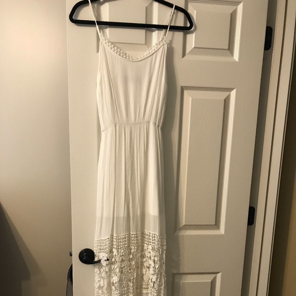 Francesca's White Maxi Dress